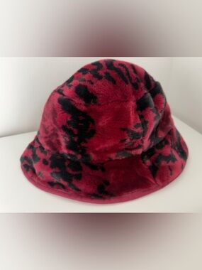 Adidas x IVY PARK reversible bucket hat, maroon